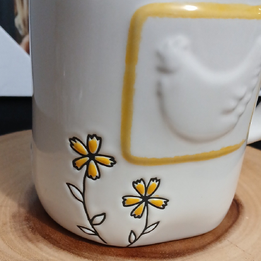 NEW!! Rae Dunn Farm Girl Mug with Floral Design NWT - Picture 4 of 7